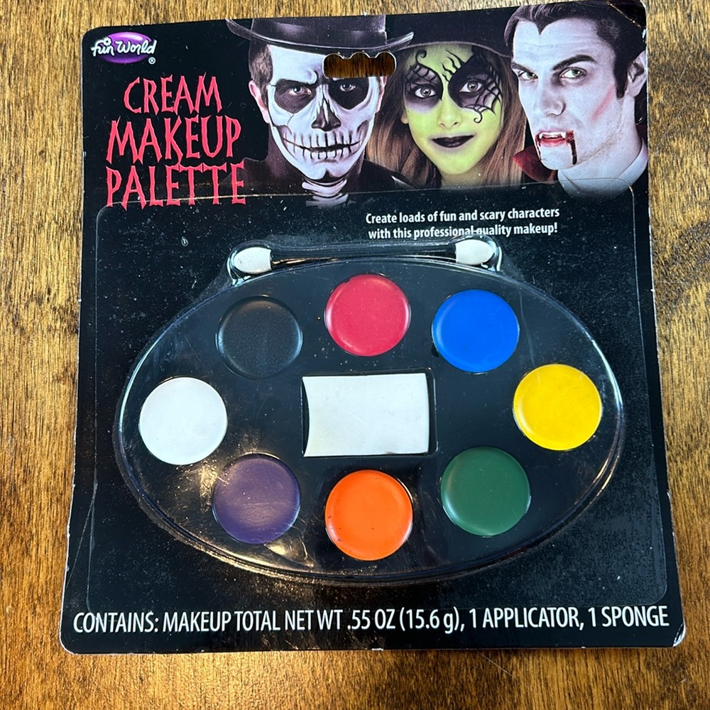 Halloween Face Paint NWT